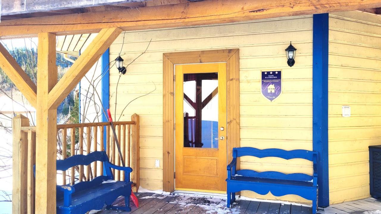 La Vieille Ferme, Ecogite Saint-Fulgence Exteriér fotografie