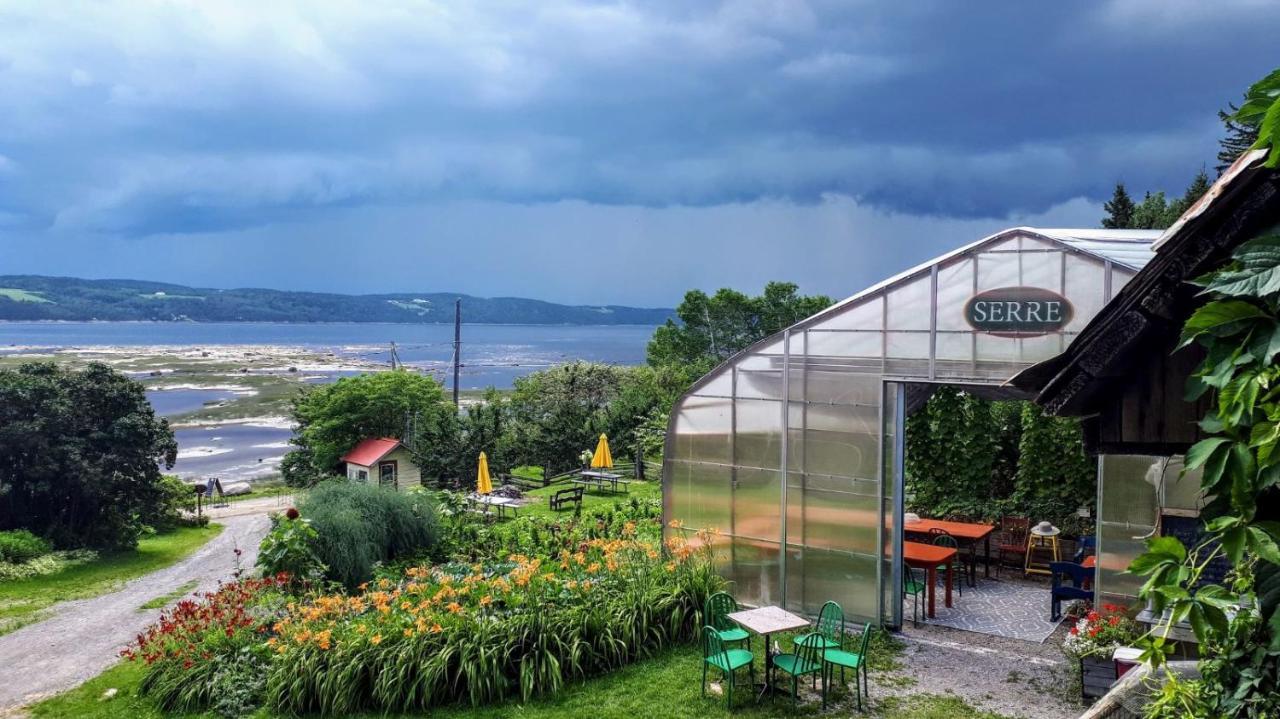 La Vieille Ferme, Ecogite Saint-Fulgence Exteriér fotografie